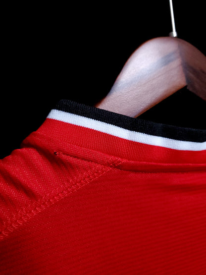 Man-united home Retro kit 2000-2001