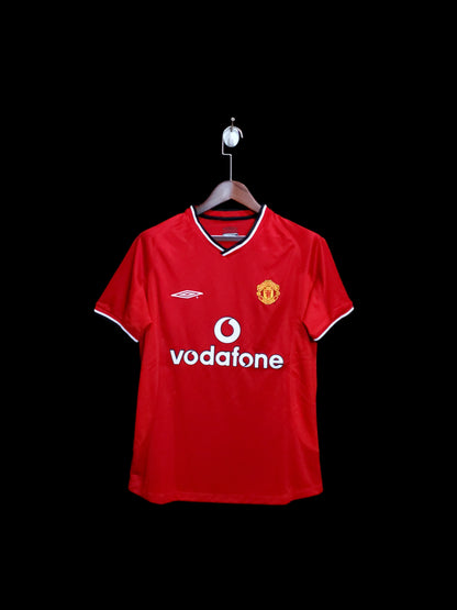 Man-united home Retro kit 2000-2001